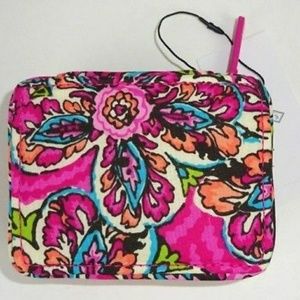 NWT VERA BRADLEY PILL CASE IN SUNBURST FLORAL